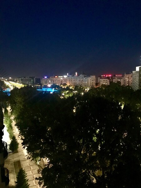 Piata Unirii, Bulevardul Unirii, zona Fantani (Piata Unirii-Casa Poporului)